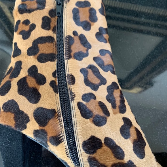 Leopard Print Pony Hair Ankle Boots - Size 7 - Picture 5 of 9
